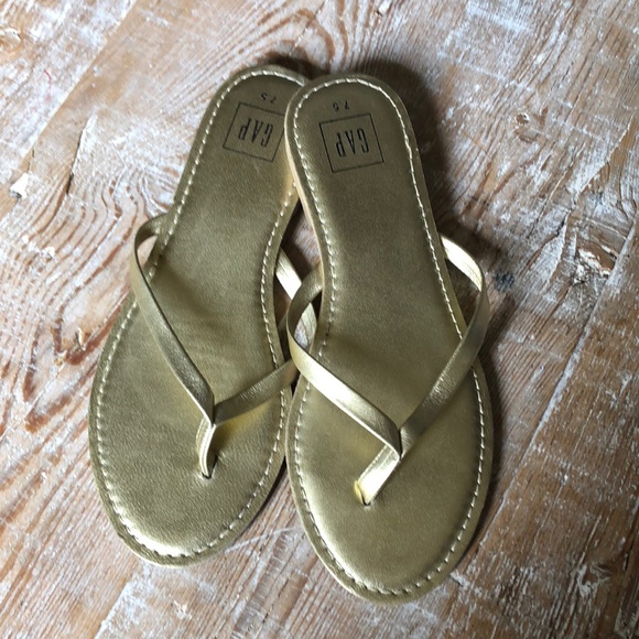 gap gold flip flops